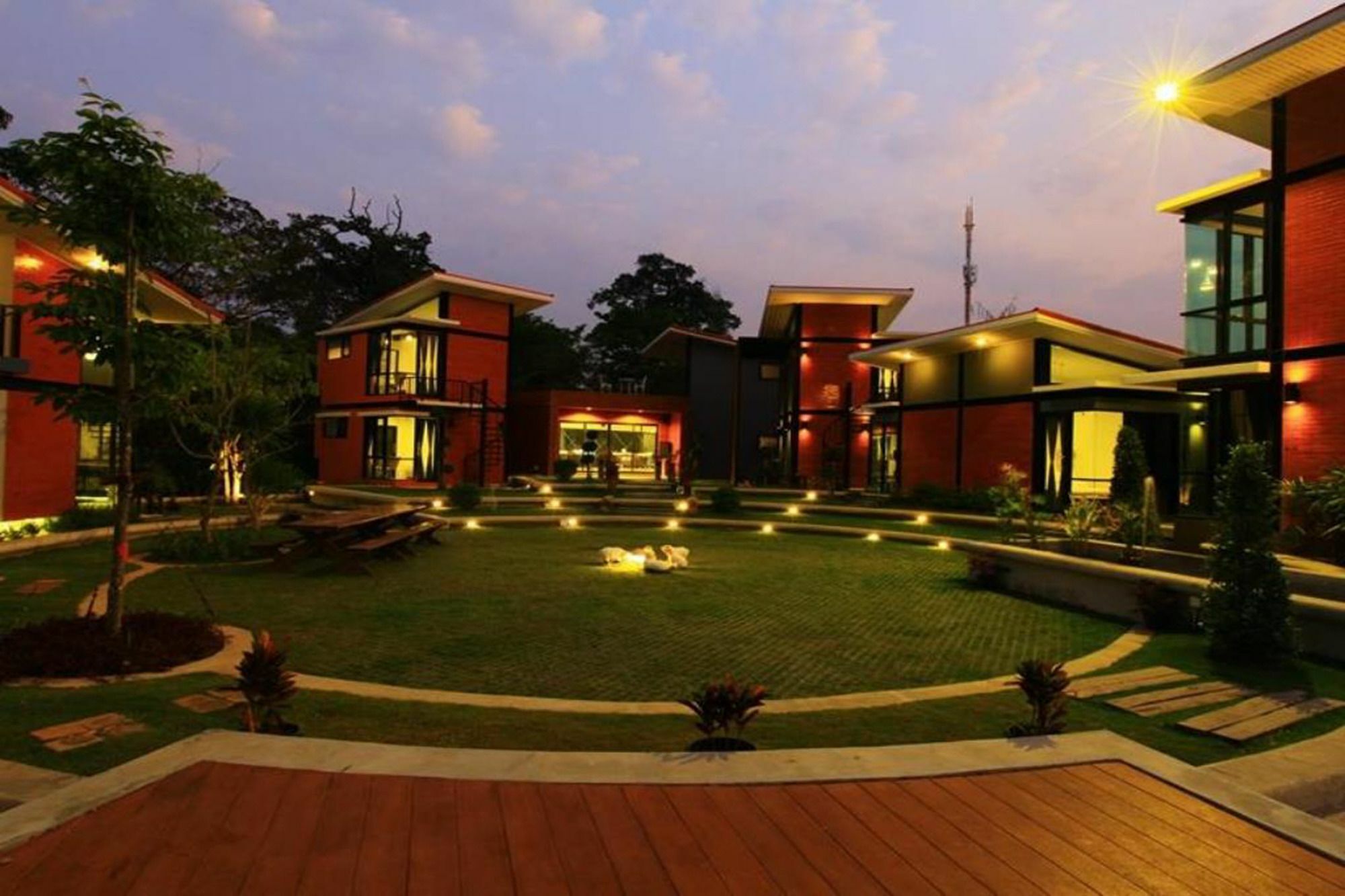 The One House Resort Pak Chong מראה חיצוני תמונה